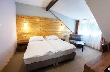 Světlý interiér pokoje Comfort
